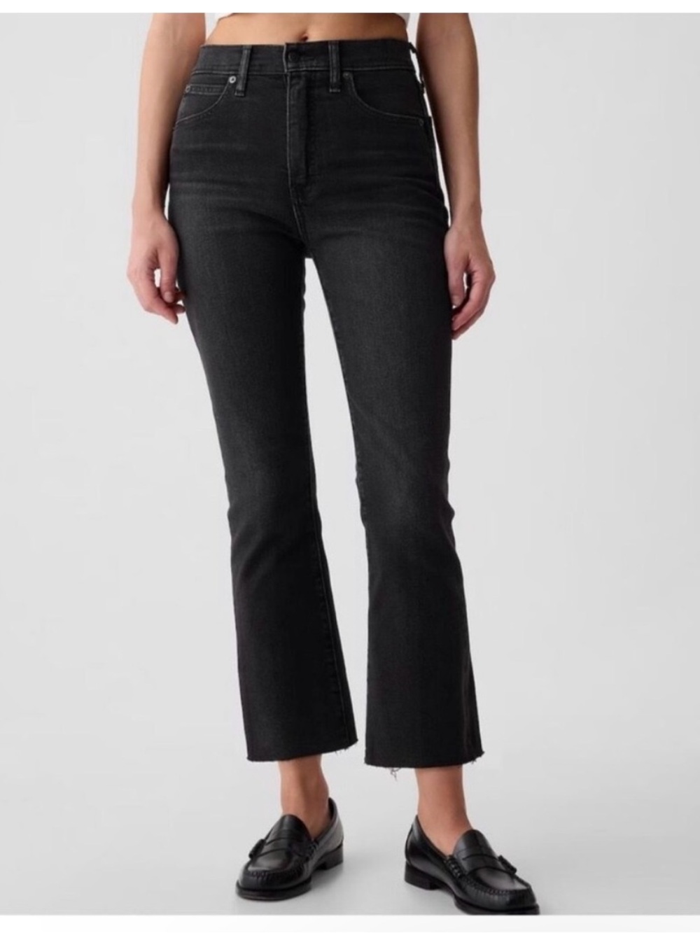 Gap 31/12 Kick Fit High Rise Ankle Jeans Washed Black Cut Off